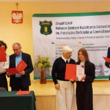 9ea4765a-8559-49e0-90de-bcbab3dfb69f